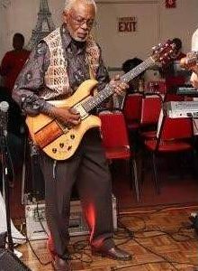 The Legendary ‘Hux’ Brown passes. The Legendary ‘Hux’ Brown passes.